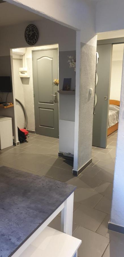 Bienvenue Au Centre Ville Arles Apartament Zewnętrze zdjęcie