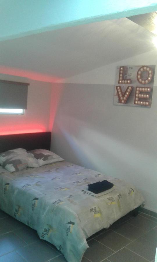 Bienvenue Au Centre Ville Arles Apartament Zewnętrze zdjęcie